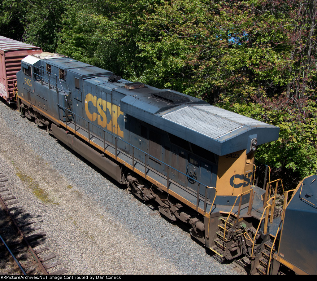 CSXT 5423